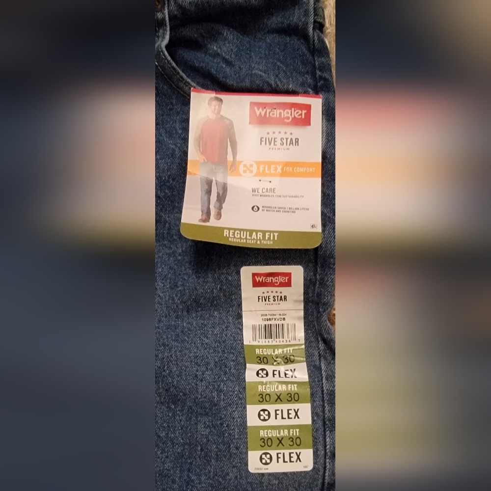 Jeans - Picture 3 of 4